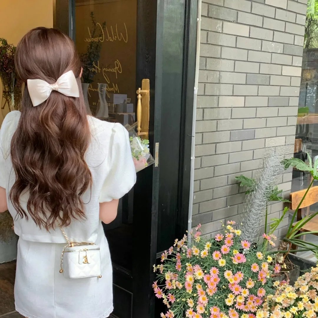 梨树花开